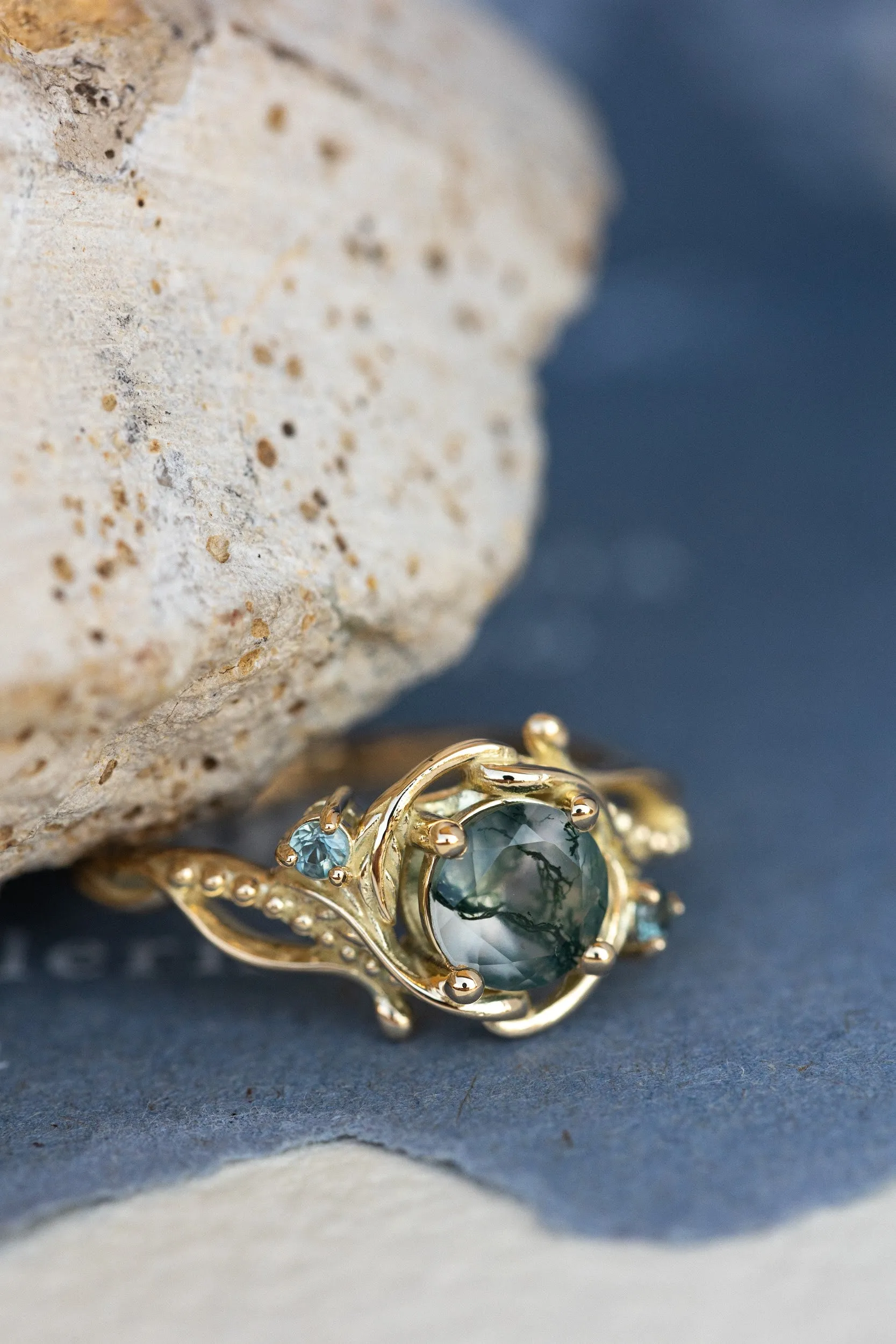 1 carat moss agate and accent teal sapphires engagement ring set, nature inspired bridal ring set / Undina