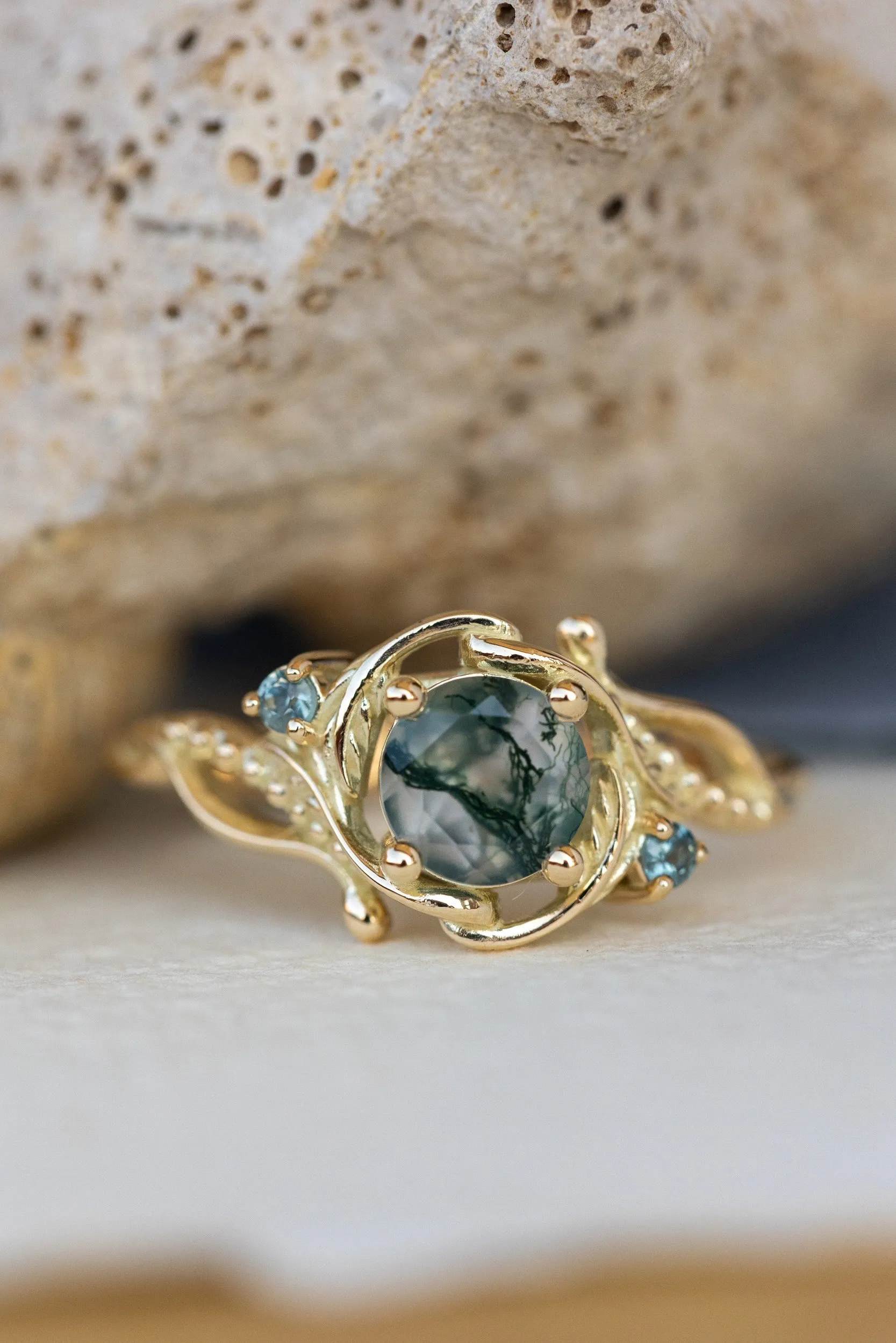 1 carat moss agate and accent teal sapphires engagement ring set, nature inspired bridal ring set / Undina