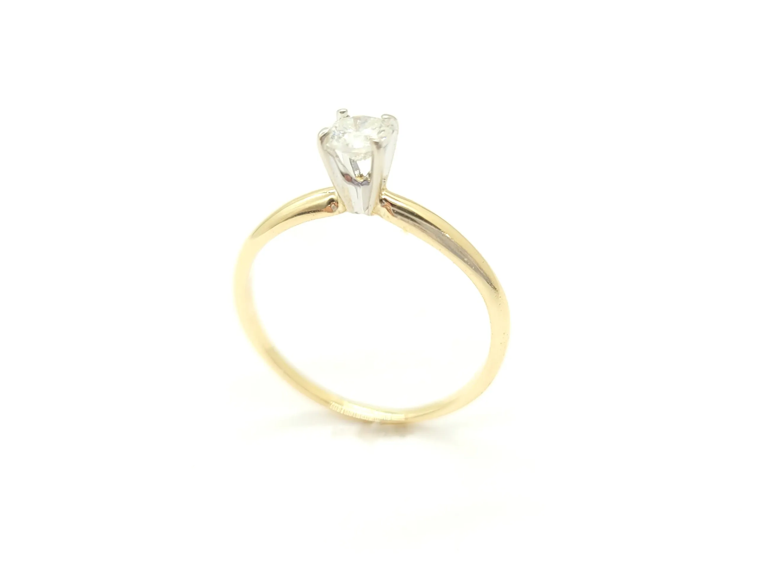 1/4 Carat Diamond Ring