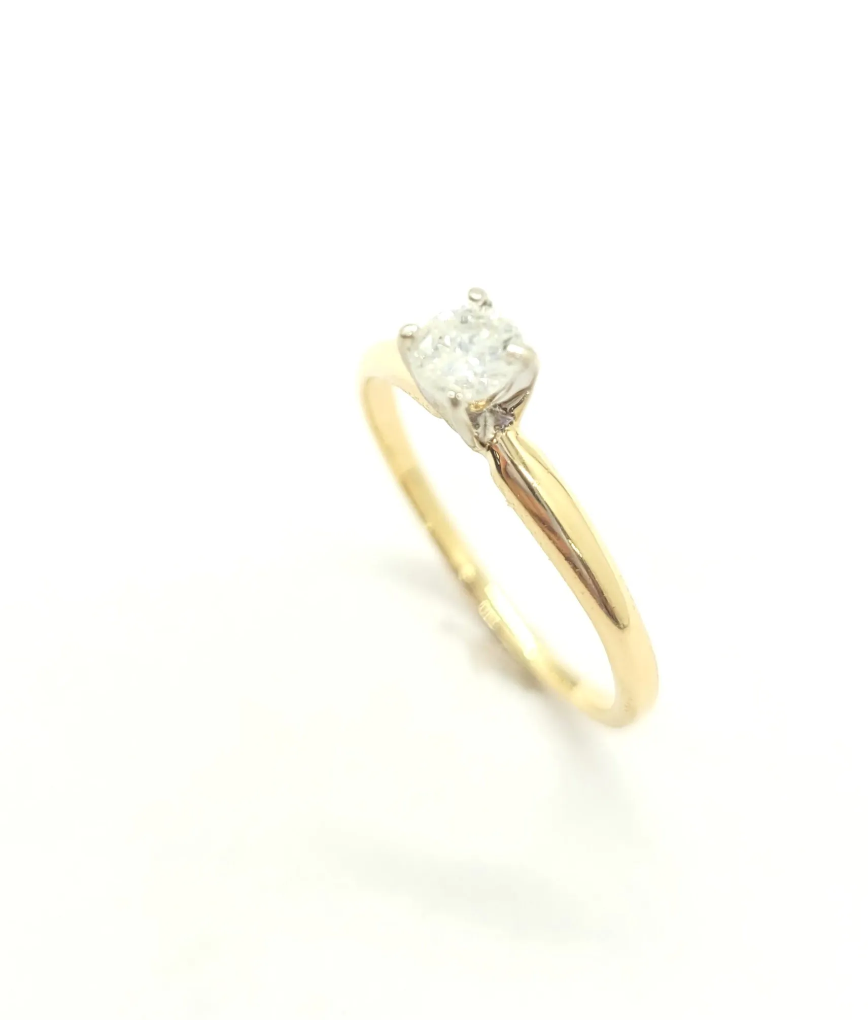 1/4 Carat Diamond Ring