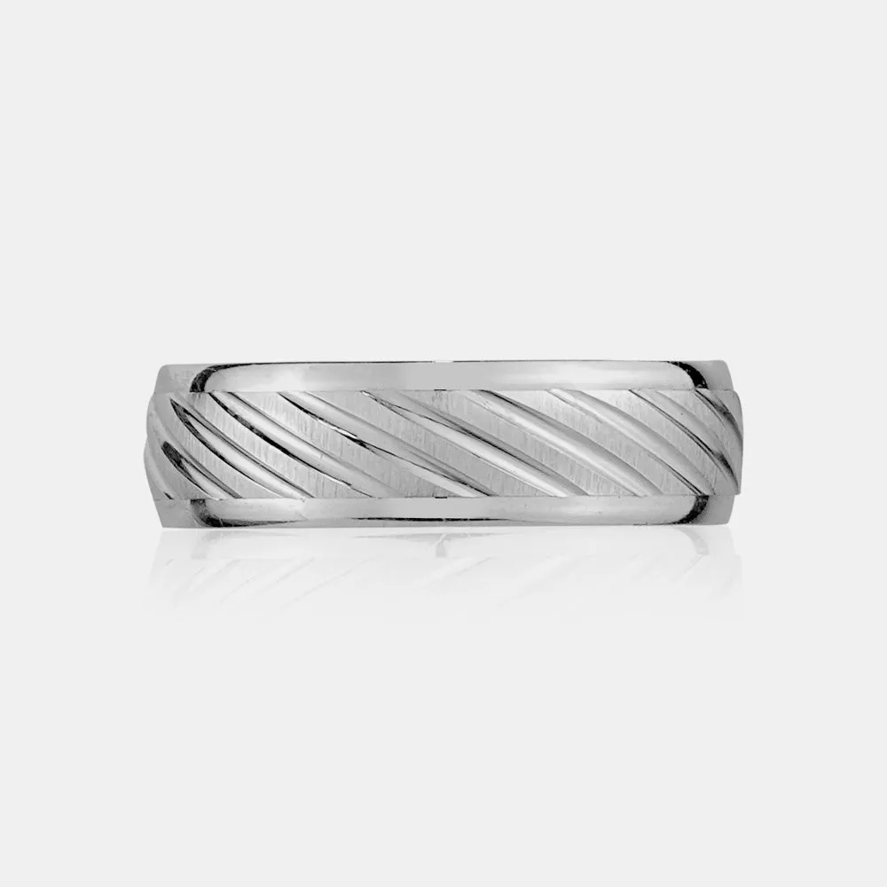 18K Diagonal Polished Lines Wedding Band