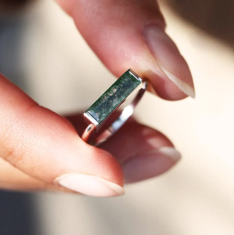 Amara Baguette Moss Agate Ring