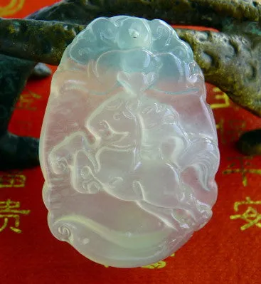 Best Quality Chinese Jade Free Spirit Horse 3-D Carved Pendant (P607)