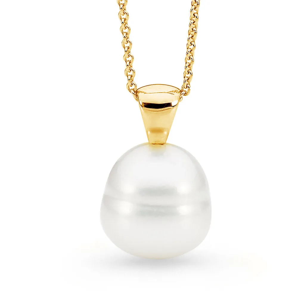 Classic Pearl Pendant