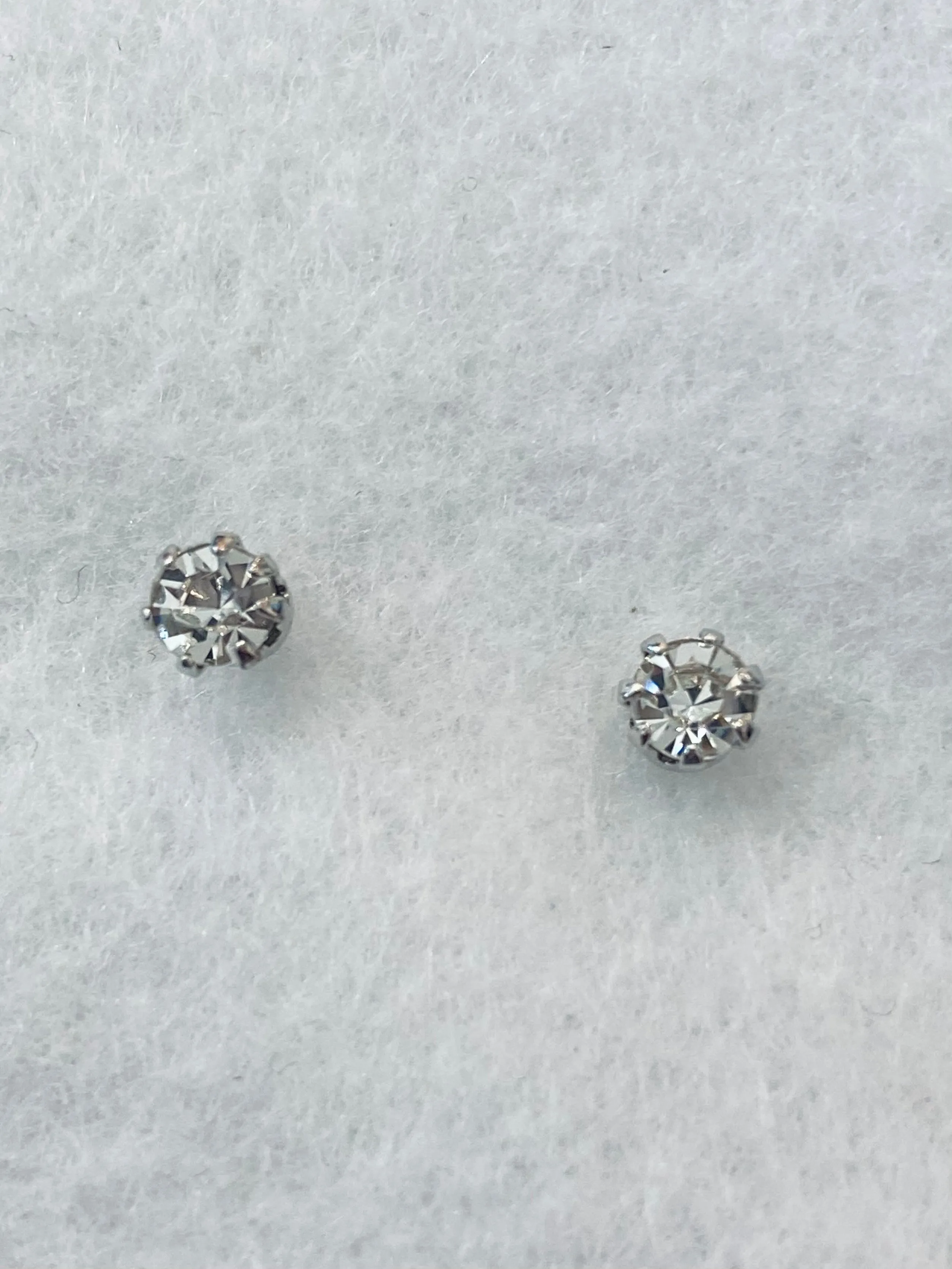 Classic Single Cubic Zirconia Stud on Silver Post Earrings