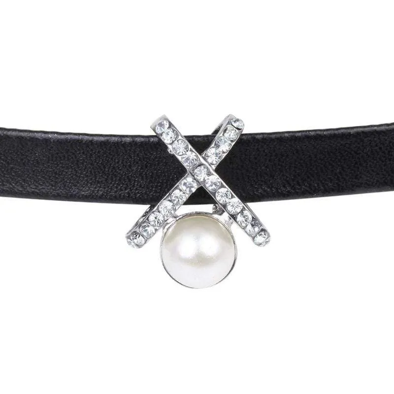 Diamonds, Pearls and Leather Choker Necklace