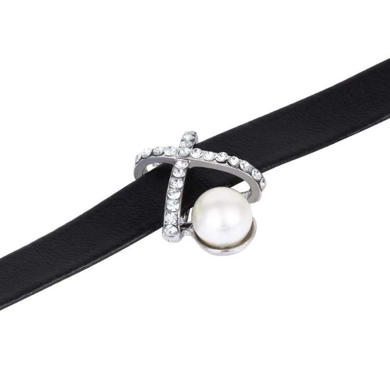 Diamonds, Pearls and Leather Choker Necklace