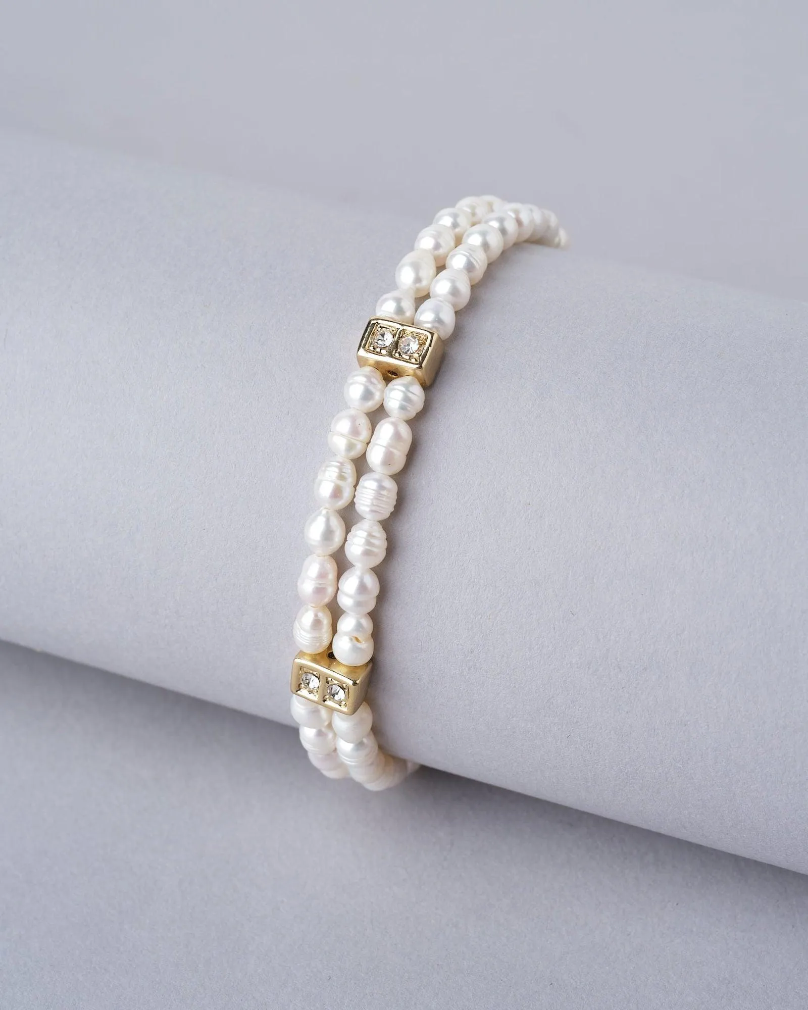 Dolled Up! Pearl Bracelet