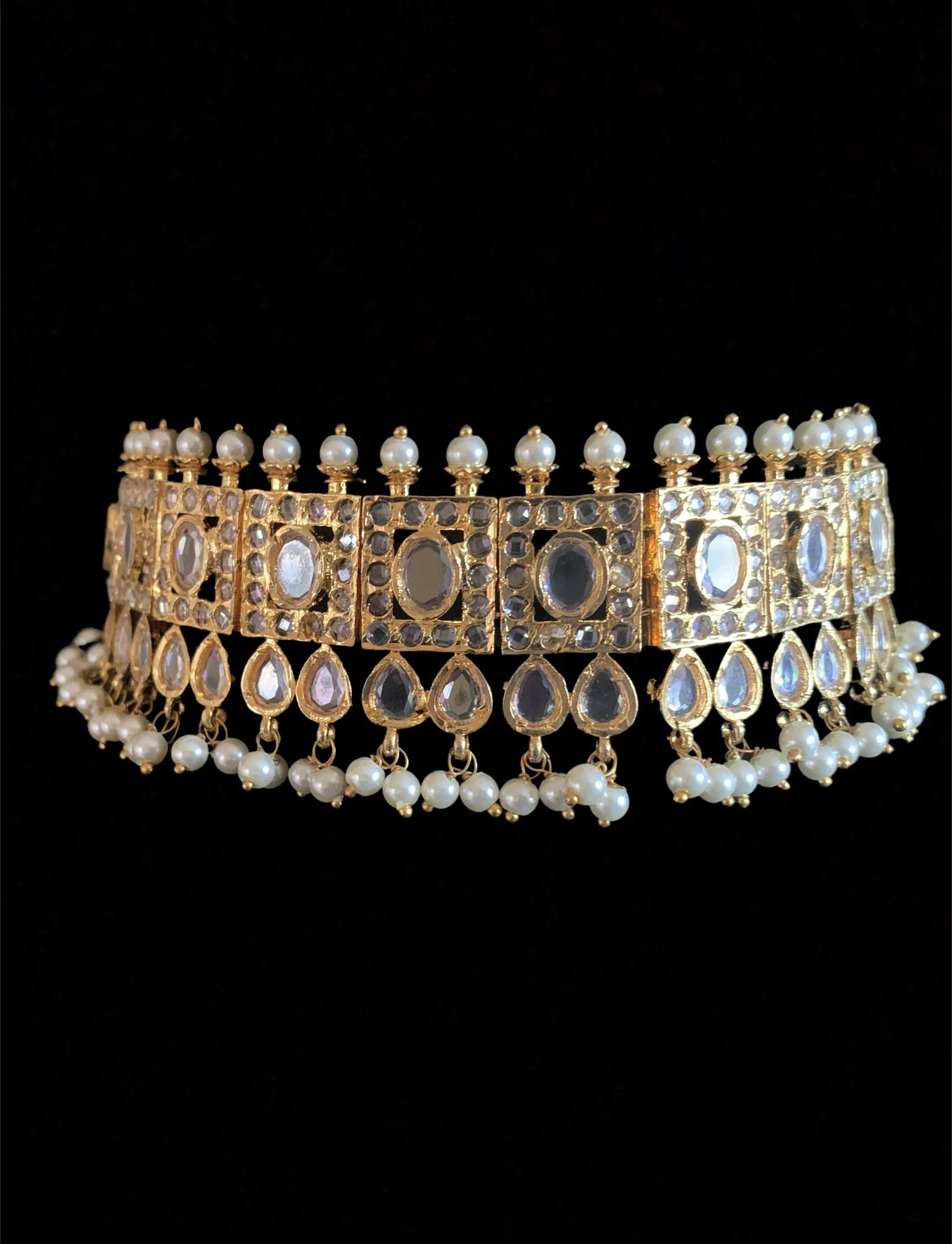 Gauhar hyderabadi choker in shell pearls    (SHIPS IN 4 WEEKS )