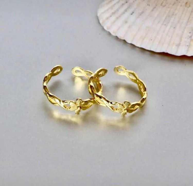 Gold Band Toe Ring, Flower Toe ring, Adjustable Toe Band, Minimalist Toe Ring, Gift under 10, Boho Style, Feet Jewelry, (TS32G)