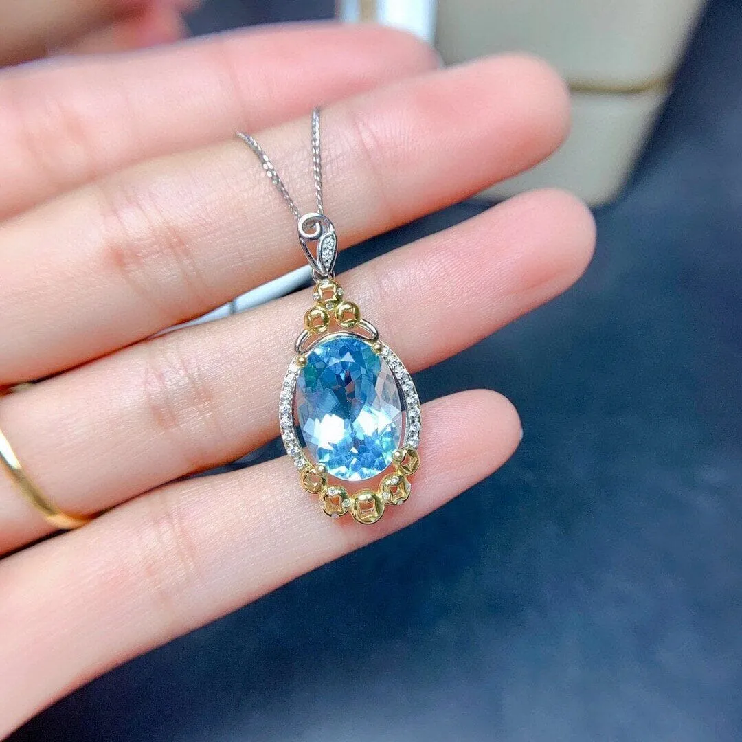 Luxury New Goose Egg-Shaped Sky Blue Topaz Pendant Necklace