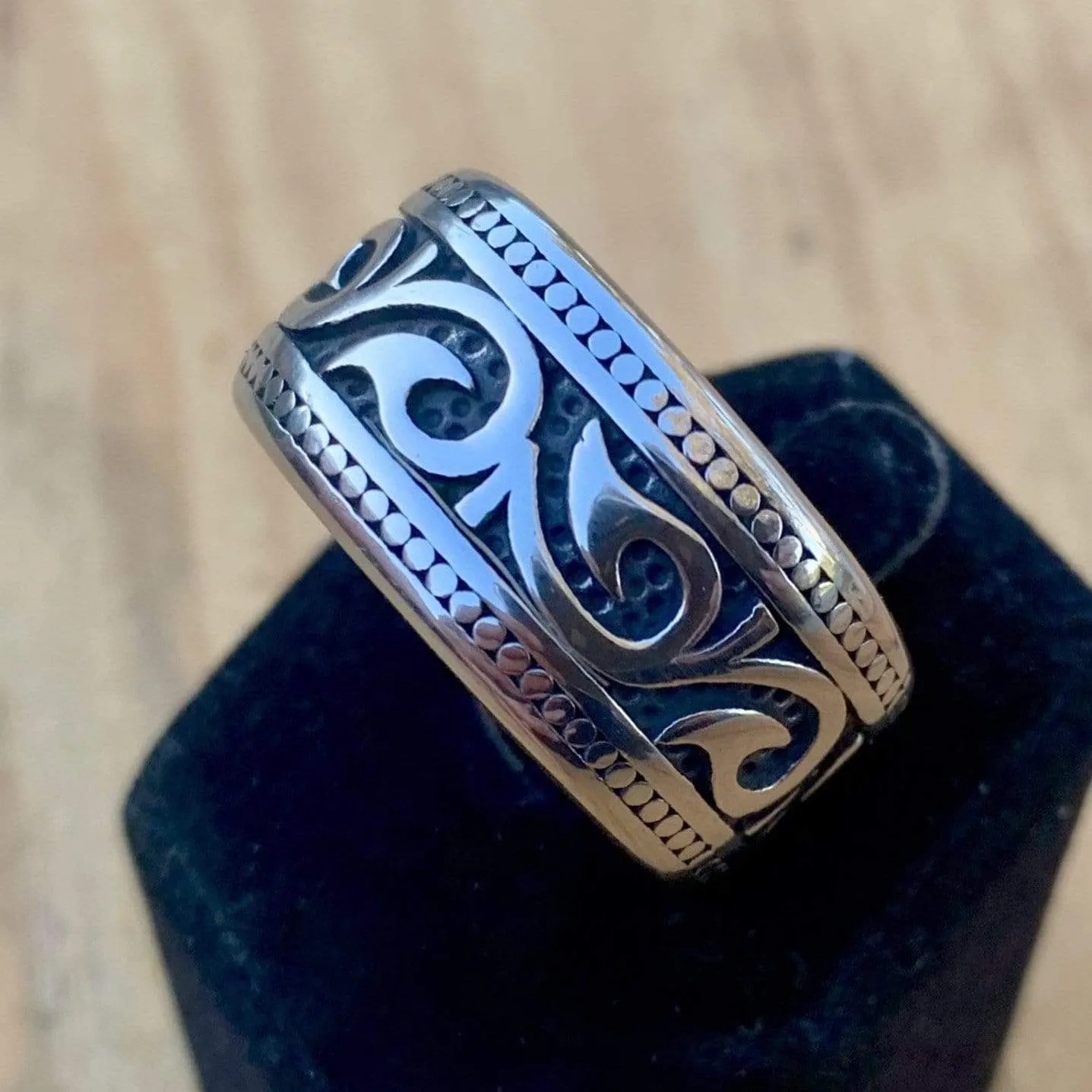 Sanity's Band Collection - The Wave Ring - Silver - R95