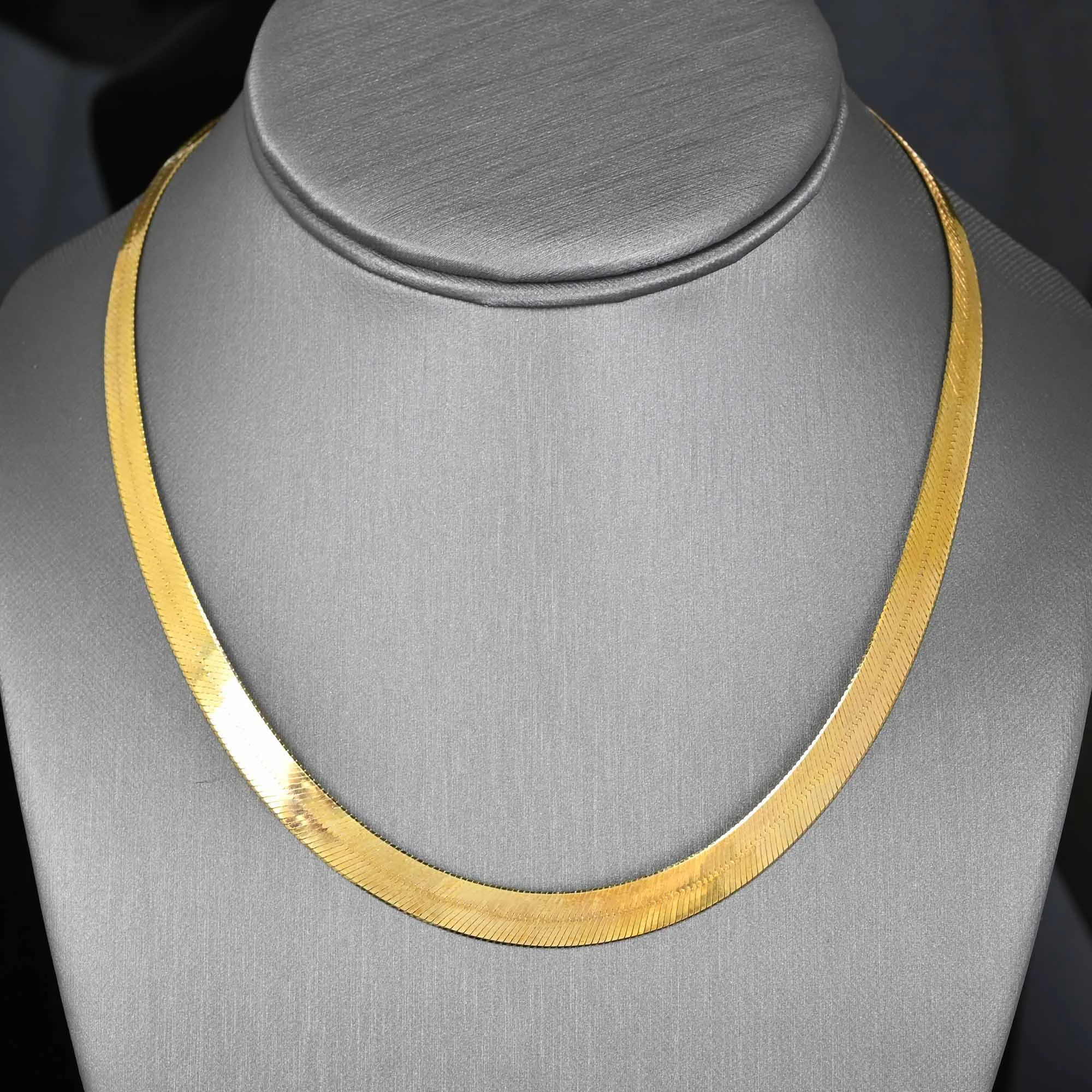 Solid 10K Gold Graduated Herringbone Chain Necklace