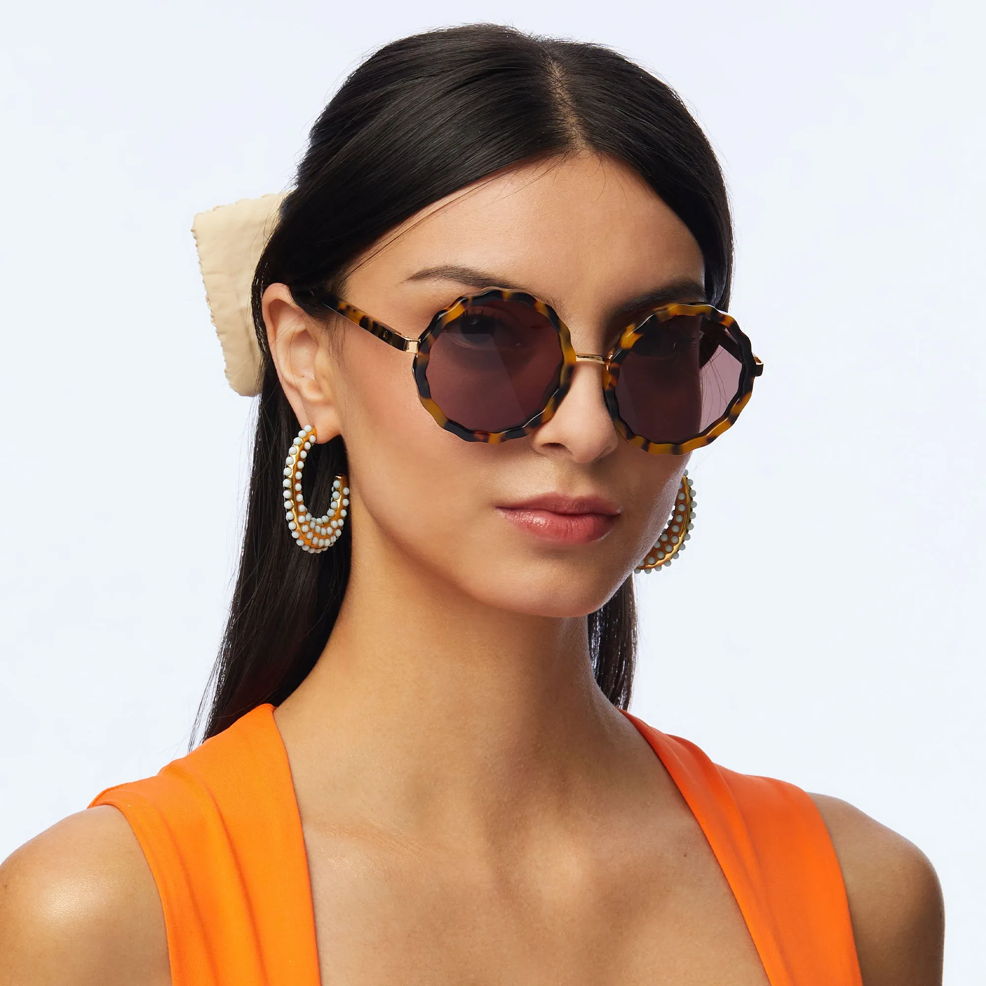 TORTOISE PAROS ROUND SUNGLASSES